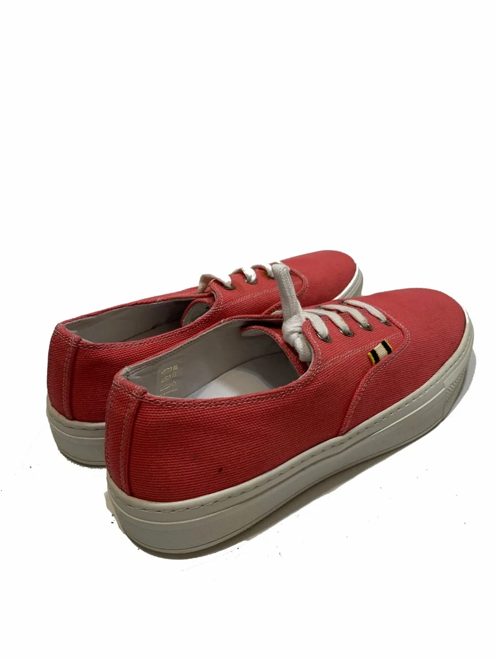 9 / aprix Men's Canvas Low-Top Sneakers